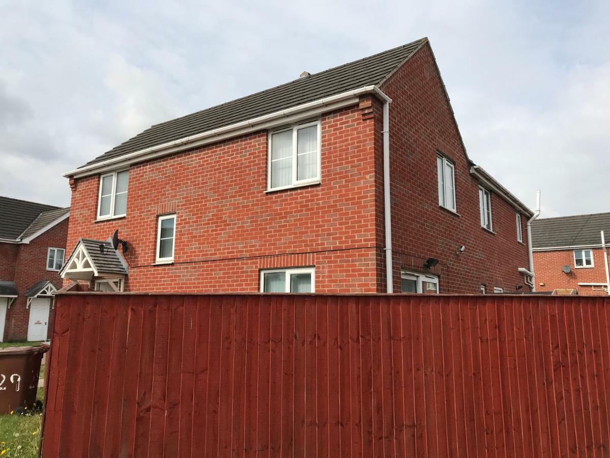 Holiday home Whole House With 3bedrooms New Build 29 Nottingham